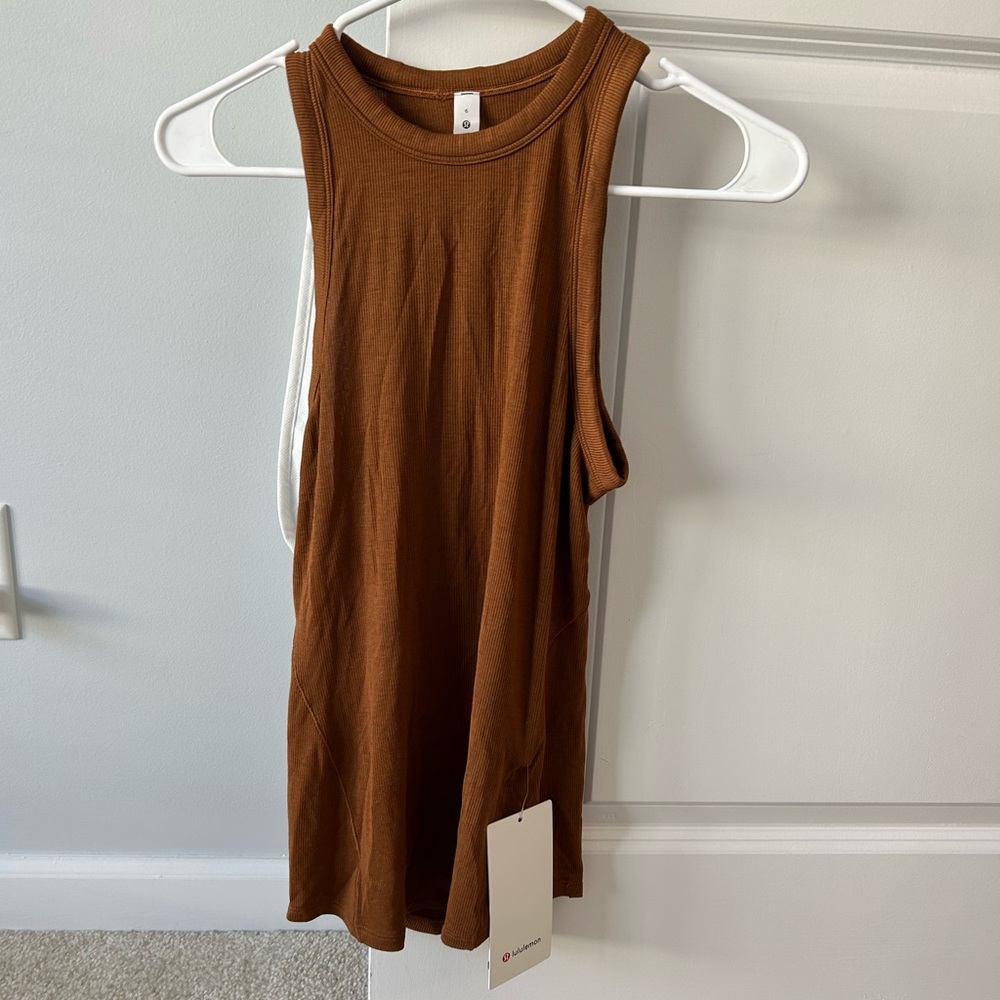 Lululemon Hold Tight Tank Size 6